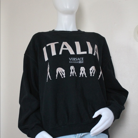 ๐ช๐ป ๐ฎ๐น Versace Classic V2 Vintage Pullover Black Logo Sweatshirt 1990s - Picture 6 of 14
